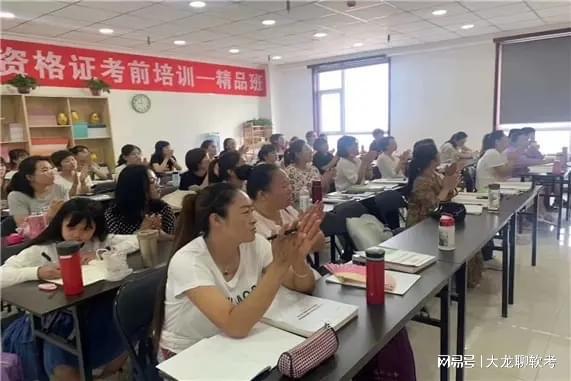 深开云体育 Kaiyun.com 官网入口圳7521人通过2022年上半年软考什么专业最火爆？(图3)