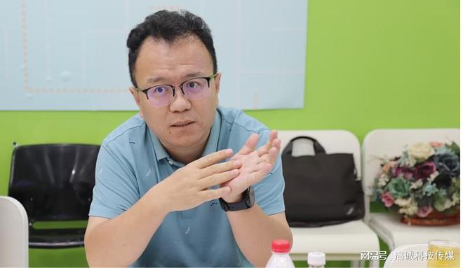 开云体育 开云平台市计算机学会书记路平一行走访启诚科技考察座谈(图4)