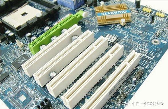 电脑重装系统后开机进不了系统是什么原因导致的开云 开云体育平台(图1)