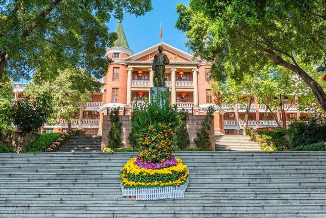 Kaiyun 开云孩子想学医广东这4所大学值得考虑高低分都有千万不要错过(图1)