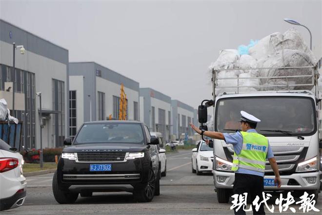 节日我在岗｜盐城辅警7年后逆袭成民警：肩上担子更重了开云体育 开云平台(图5)